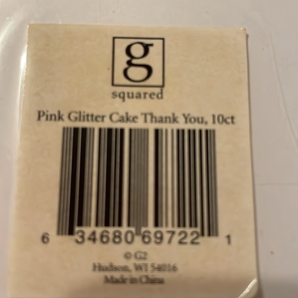 G Squared Write-In Invitations & Thank-You Notes-Pink Glitter Cake Design - Picture 8 of 9